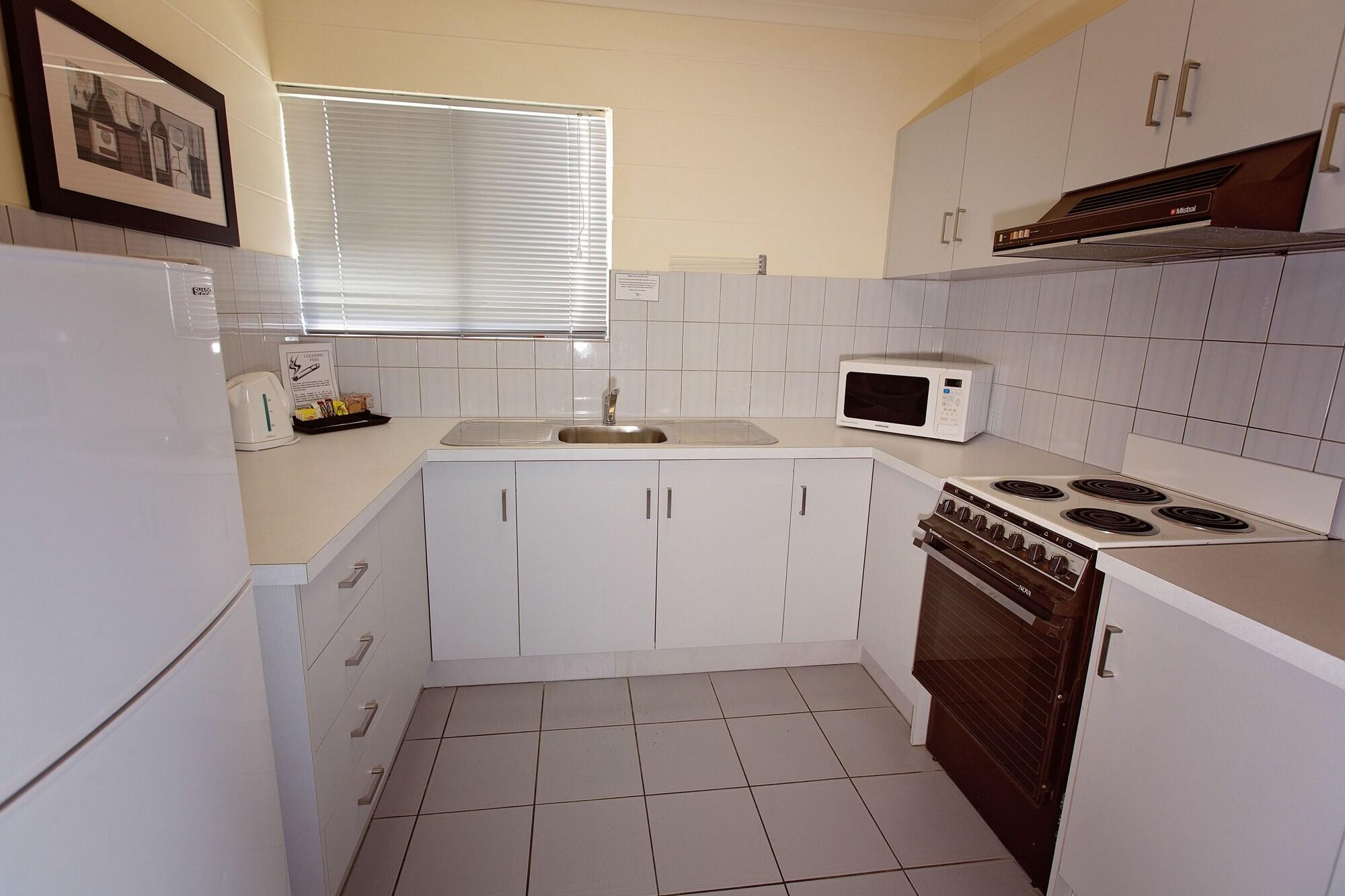 White Lace Motor Inn Mackay Exterior photo