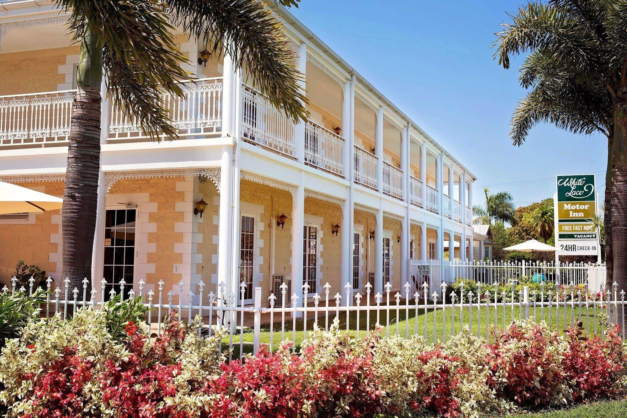 White Lace Motor Inn Mackay Exterior photo